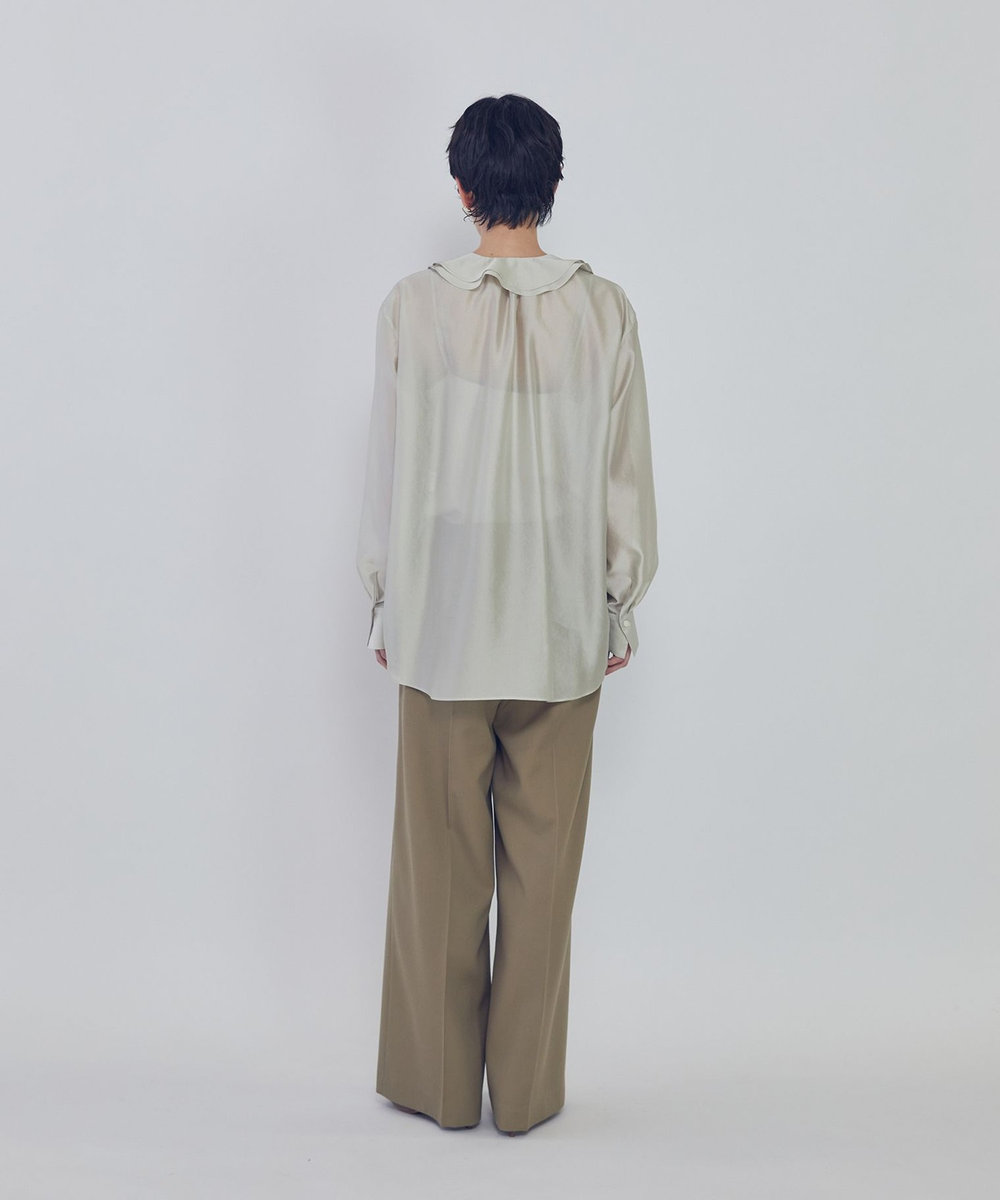 1er Arrondissement ラッフルＶネックブラウス ベージュ