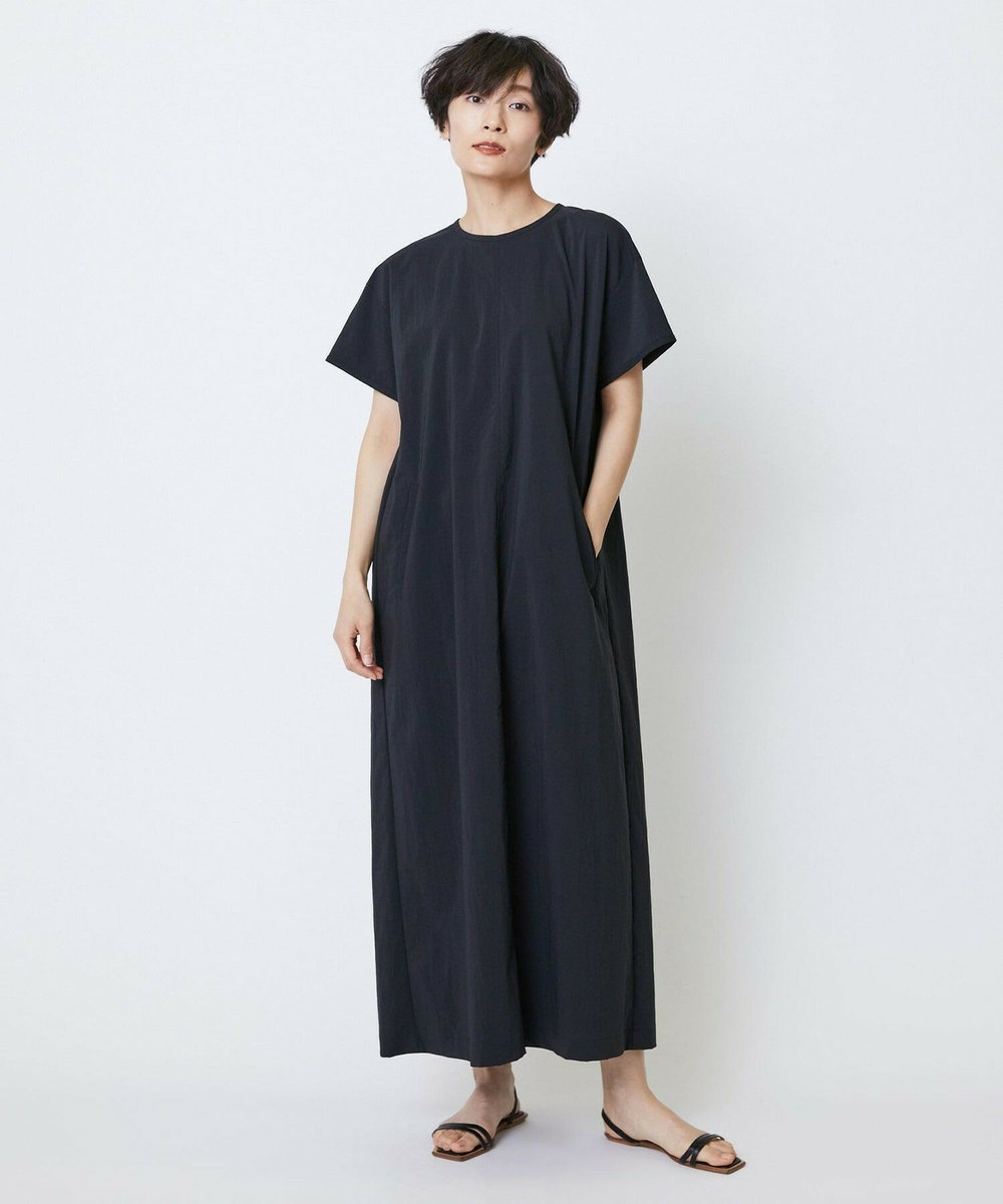 feerique feerique　ポリナイロンストレッチTシャツワンピース ブラック