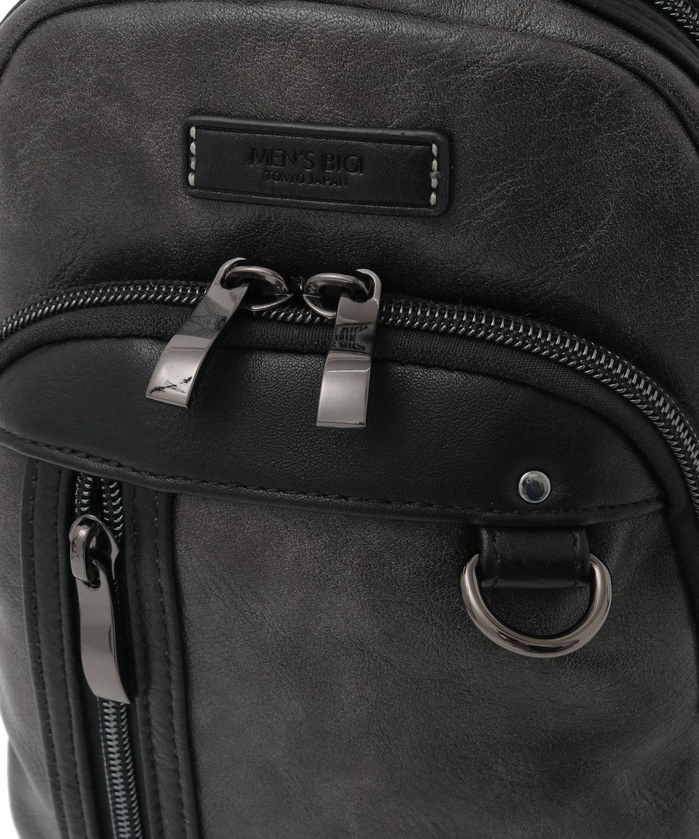 MEN'S BIGI フェイクレザー ボディバッグ グレー