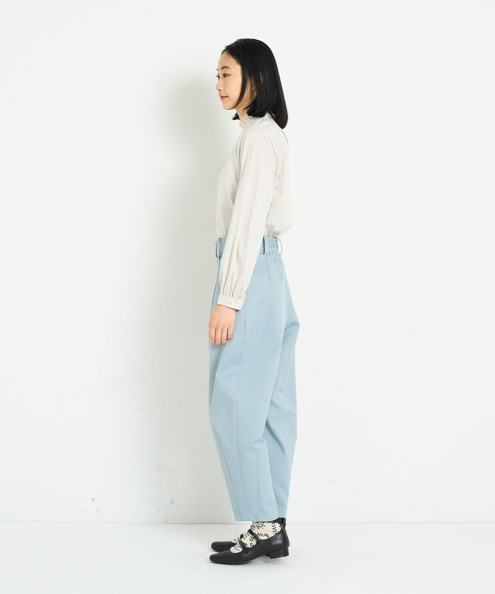 ADIEU TRISTESSE コットンエステルワンタックテーパードパンツ ブルー