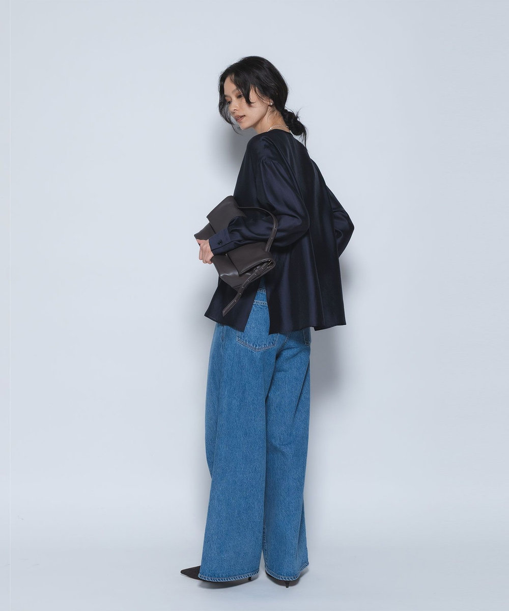1er Arrondissement シルクライクノーカラーブラウス ネイビー