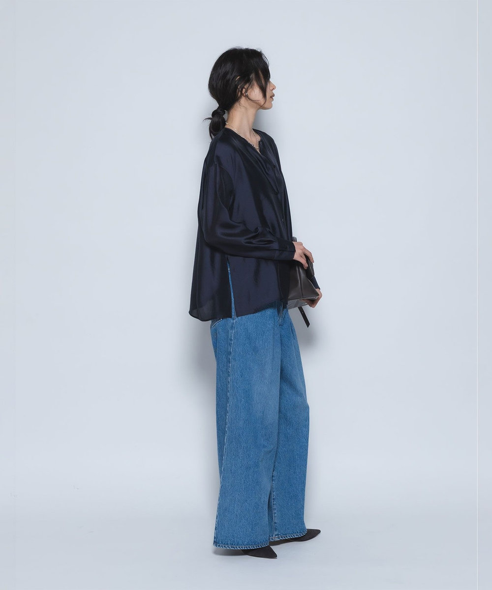 1er Arrondissement シルクライクノーカラーブラウス ネイビー