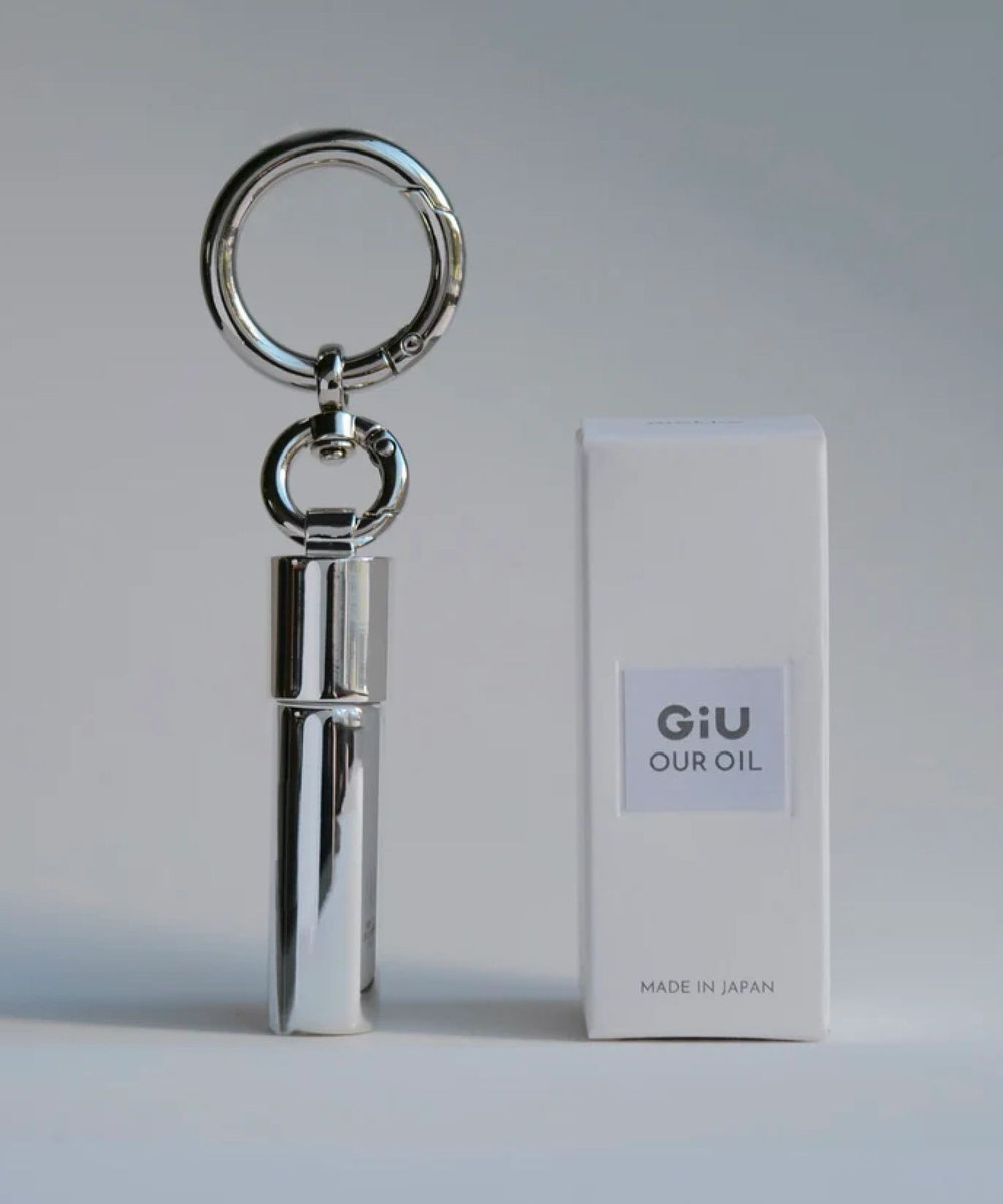 unbilanc ＜GiU＞OUR OIL A