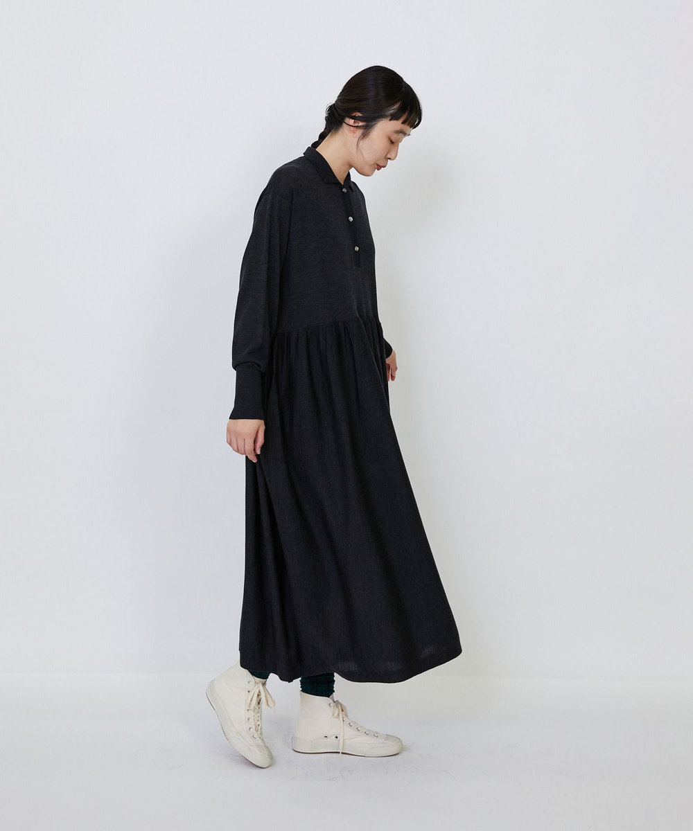 LOISIR ウール梳毛天竺ポロワンピース チャコールグレー