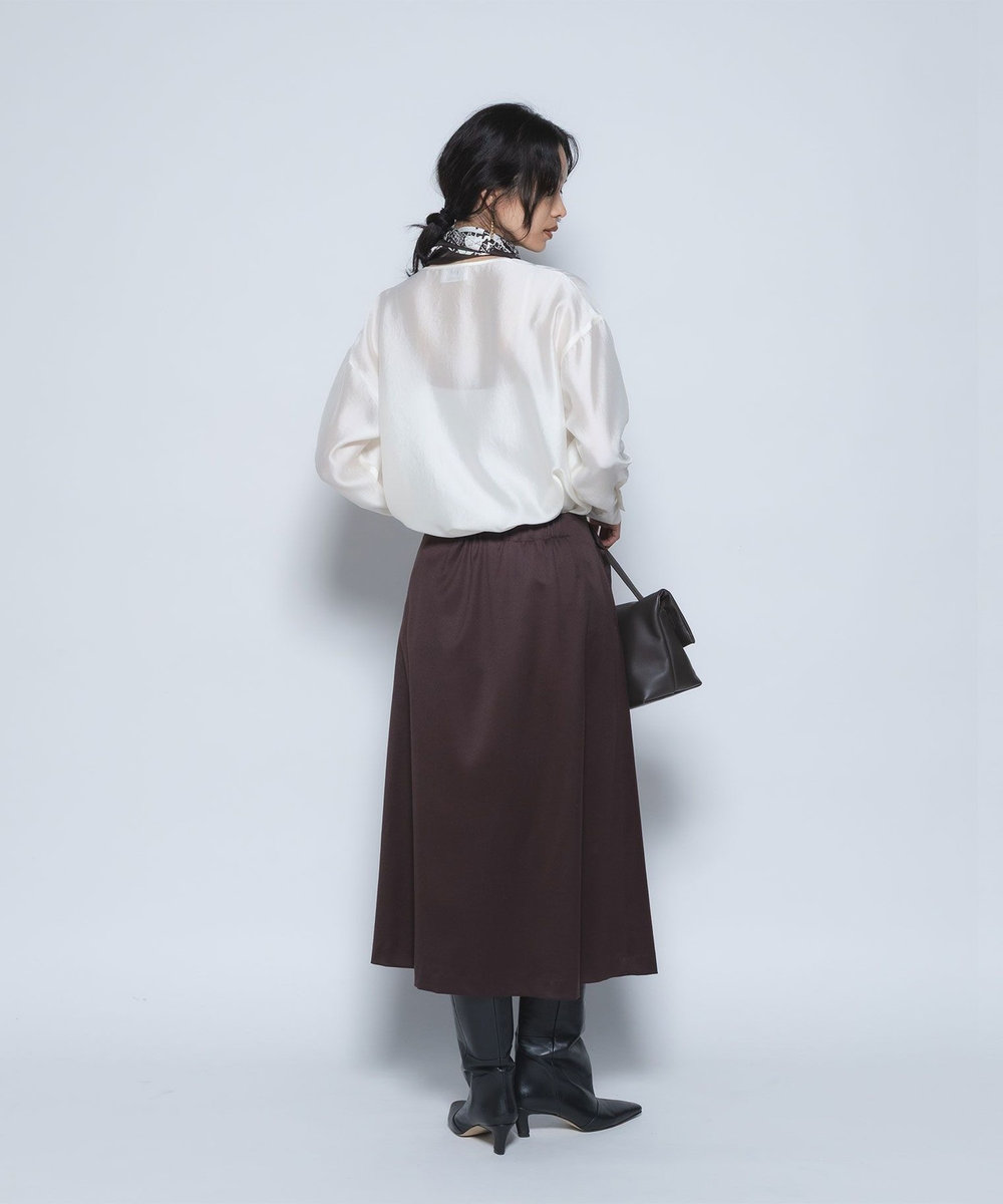 1er Arrondissement シルクライクノーカラーブラウス オフホワイト