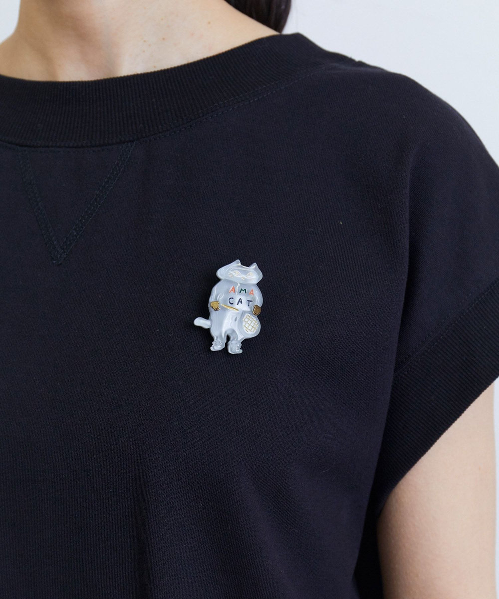 LOISIR アーティストコラボ：LOISIR×TORANEKOBONBON AMA CATブローチ ブル－グレ－