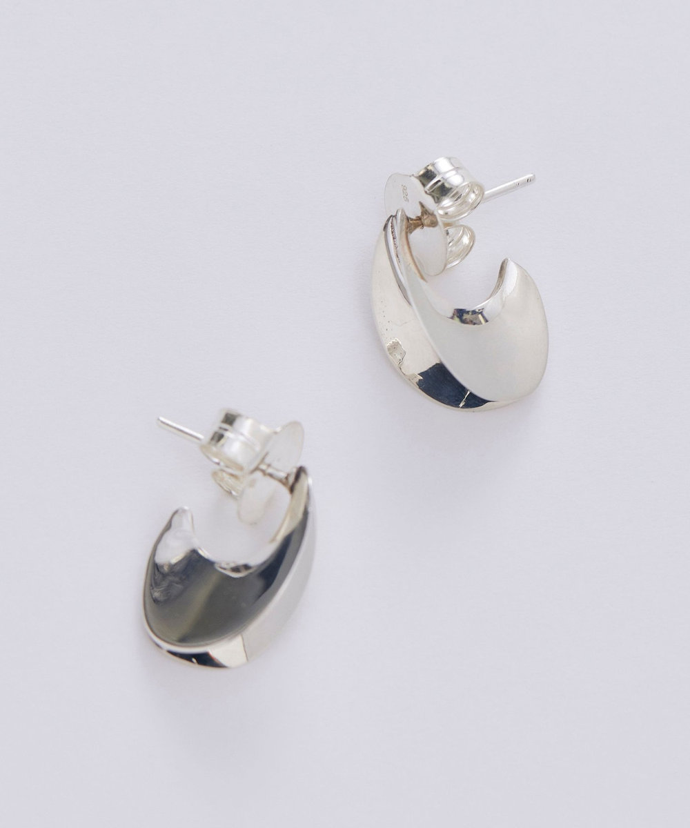 unbilanc ＜JOAQUIN BERAO＞Earrings GAUDI SV 07 シルバー