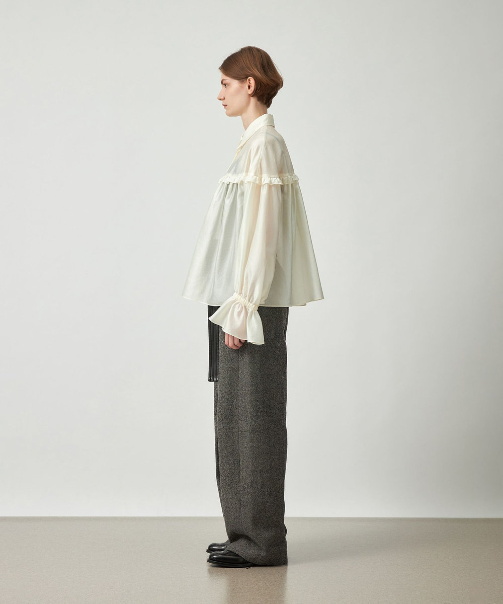 DÉPAREILLÉ SILKY FRILL BLOUSE / シルキーフリルブラウス オフホワイト