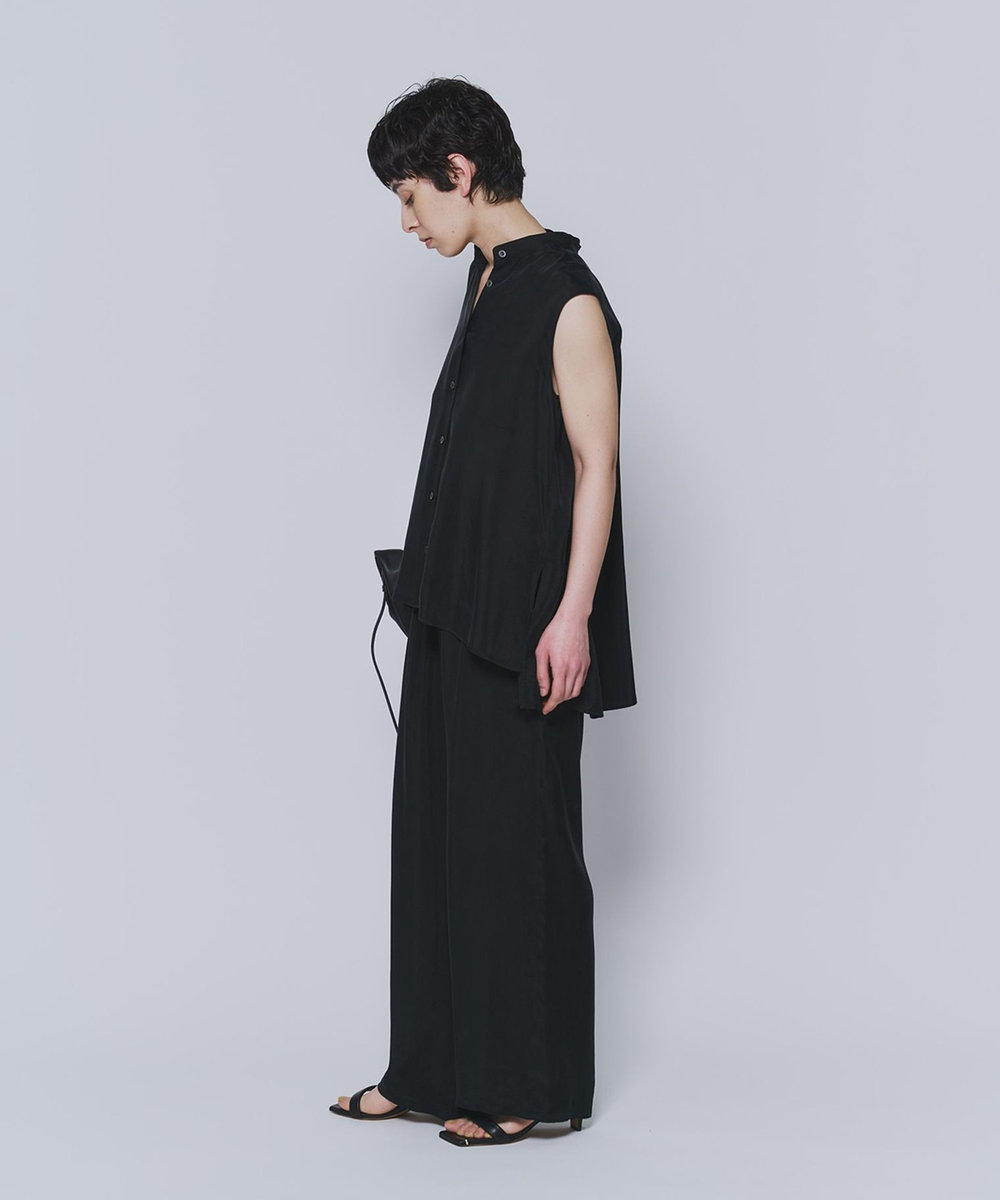 1er Arrondissement キュプラフィブリルノースリーブシャツ ブラック