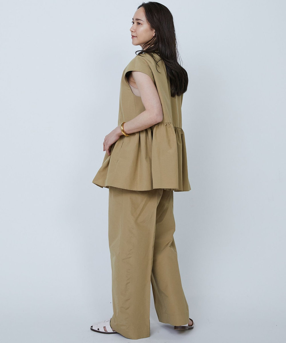 1er Arrondissement コットンナイロンタフタペプラムジレ ベージュ