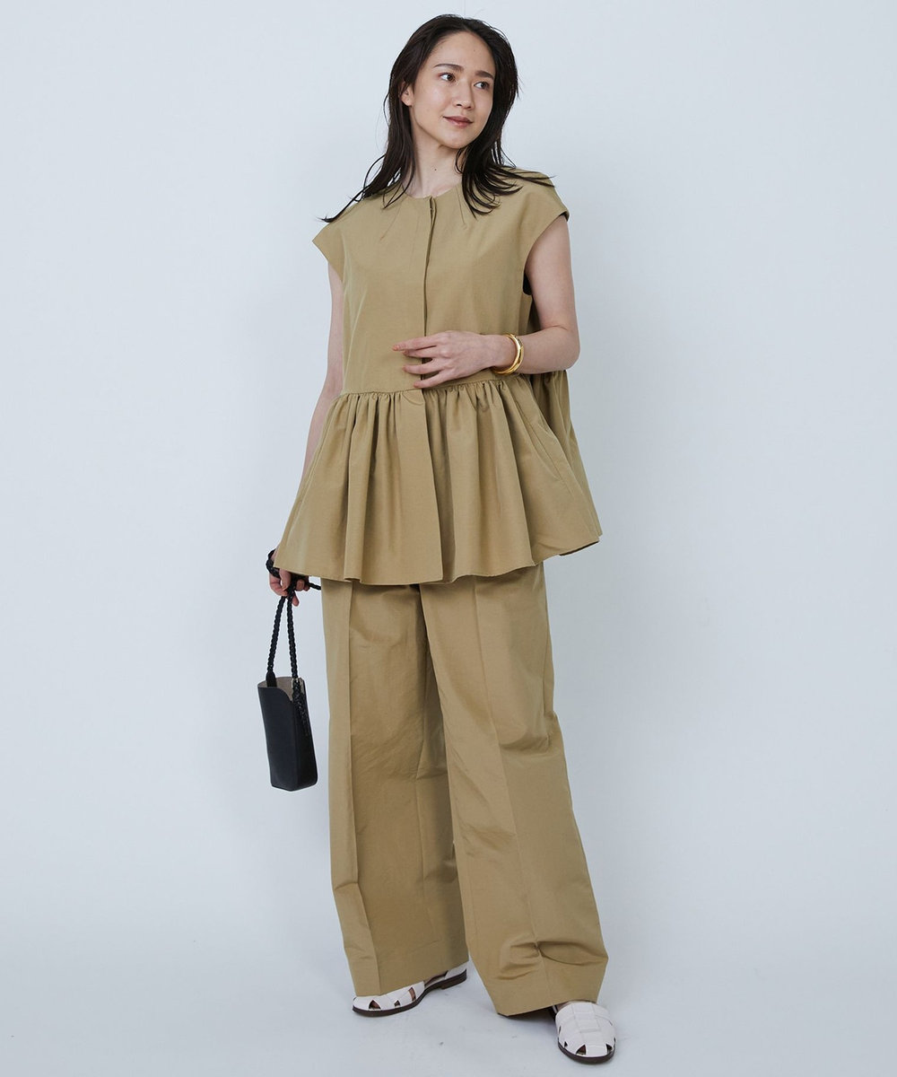 1er Arrondissement コットンナイロンタフタペプラムジレ ベージュ