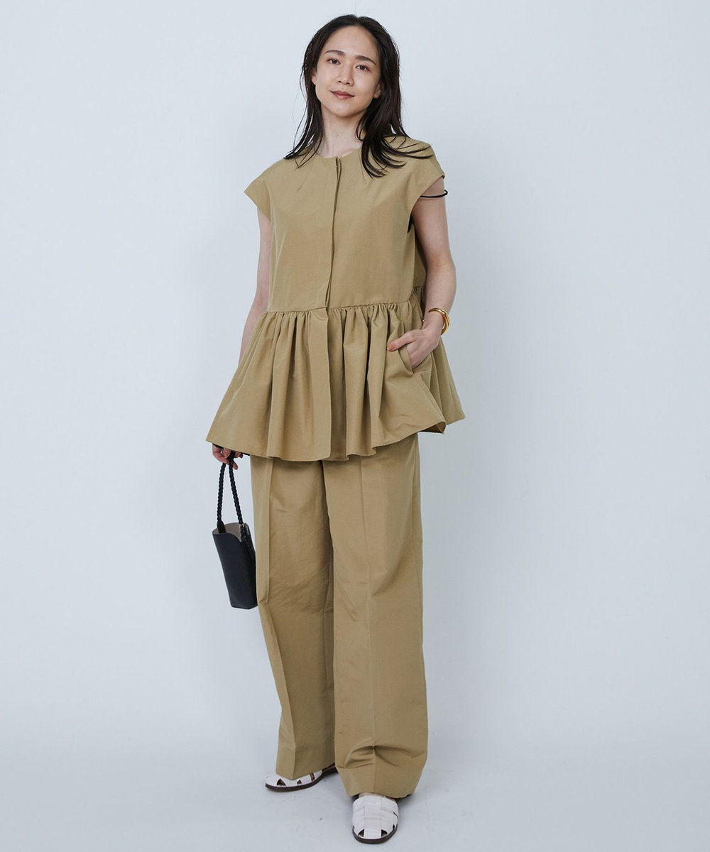 1er Arrondissement コットンナイロンタフタペプラムジレ ベージュ