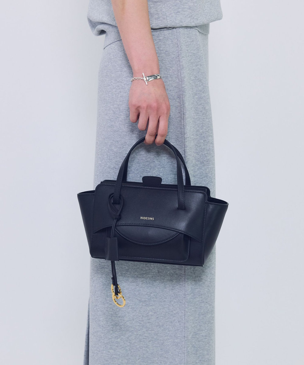 1er Arrondissement ＜HIDESIGN（ハイドサイン）＞ハンドバッグ ブラック