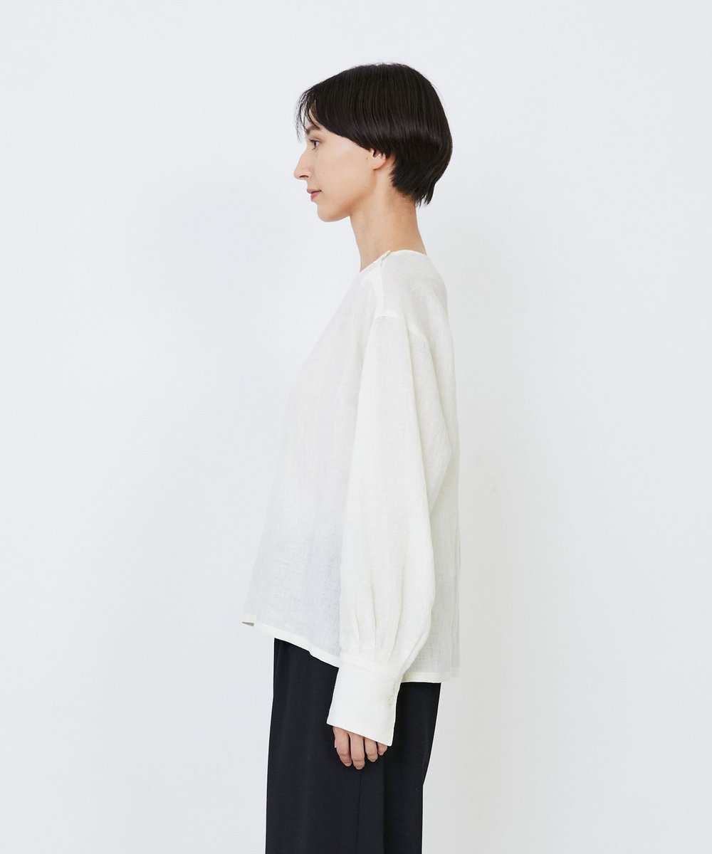 LOISIR グランジリネン肩ボタンショートブラウス オフホワイト