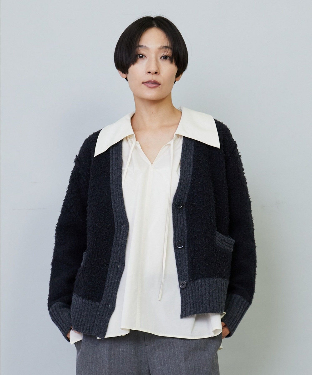 MOGA SPGNA MOLE Vネックカーディガン チャコールグレー