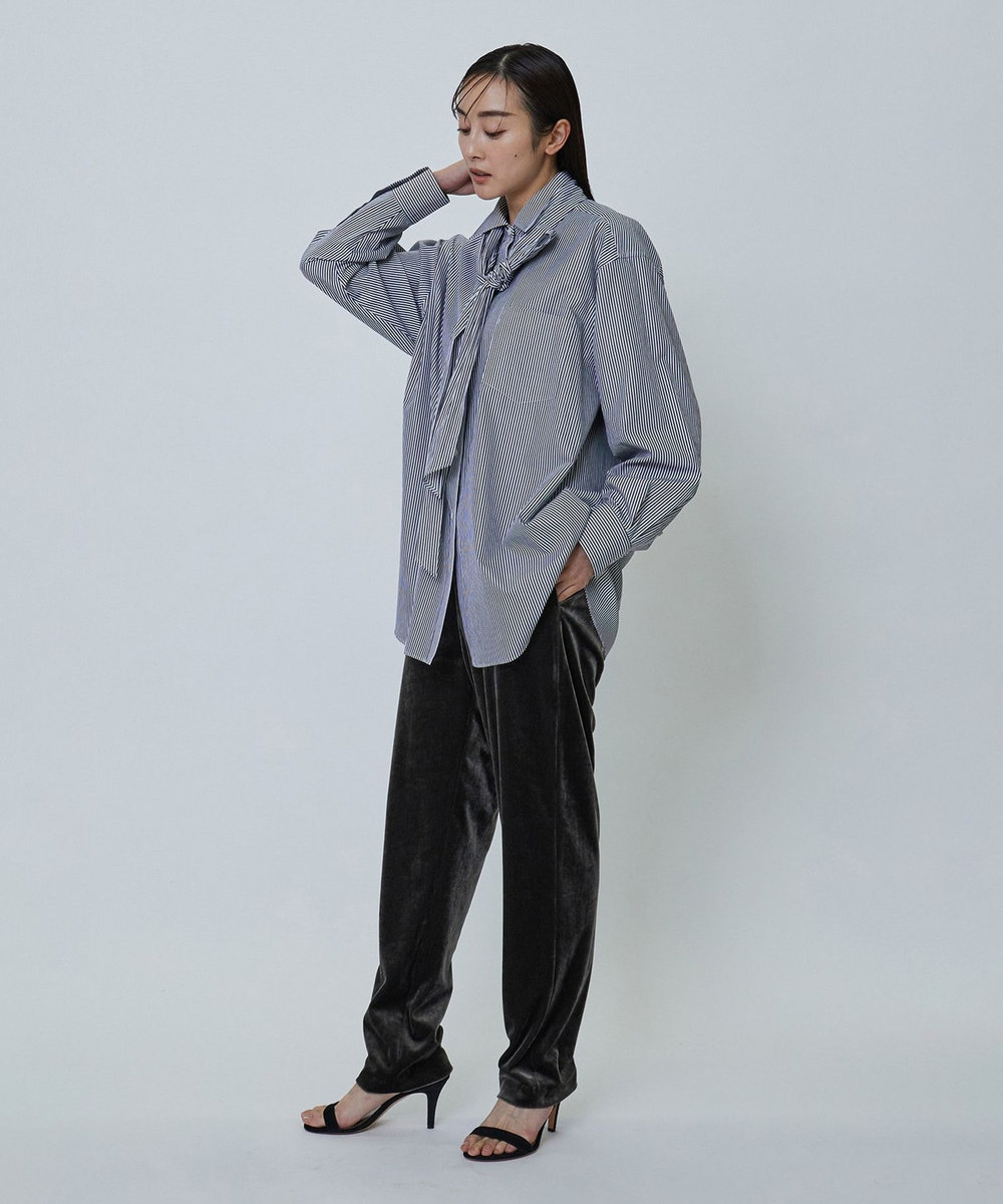 1er Arrondissement ベロアテーパードパンツ グレー