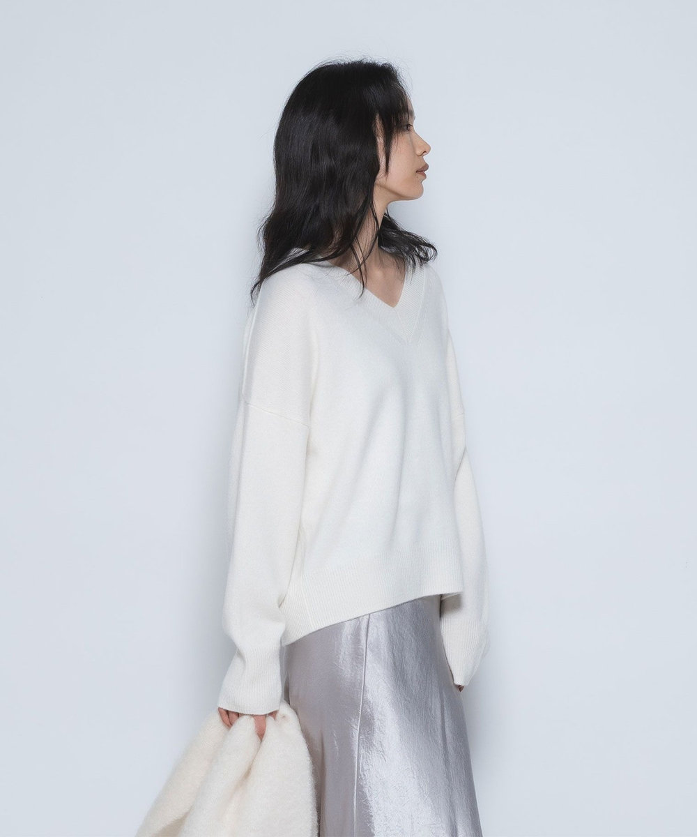 1er Arrondissement ウールカシミアVネックニット オフホワイト