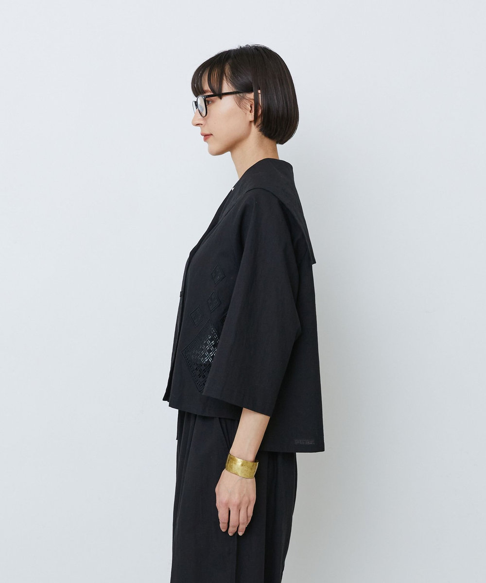 LOISIR コットンリネンクロス刺繍入りセーラーカラーブラウス ブラック