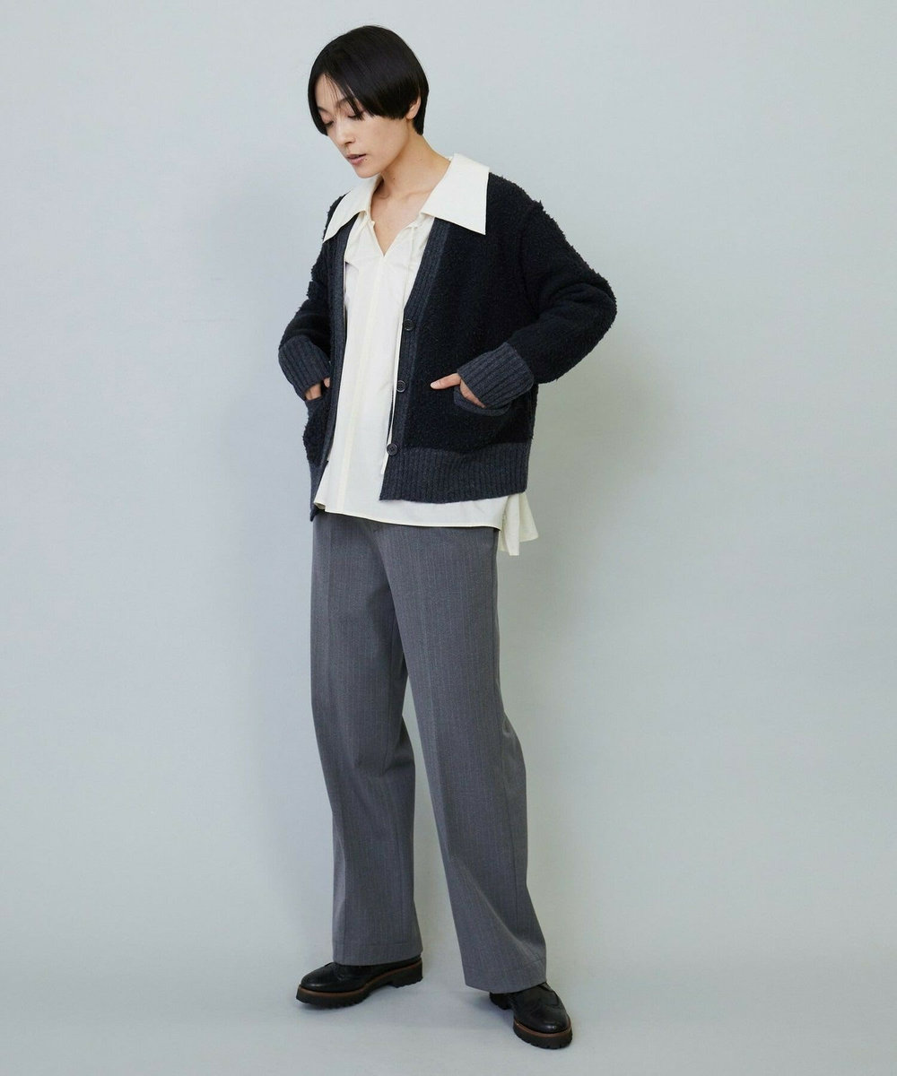 MOGA SPGNA MOLE Vネックカーディガン チャコールグレー