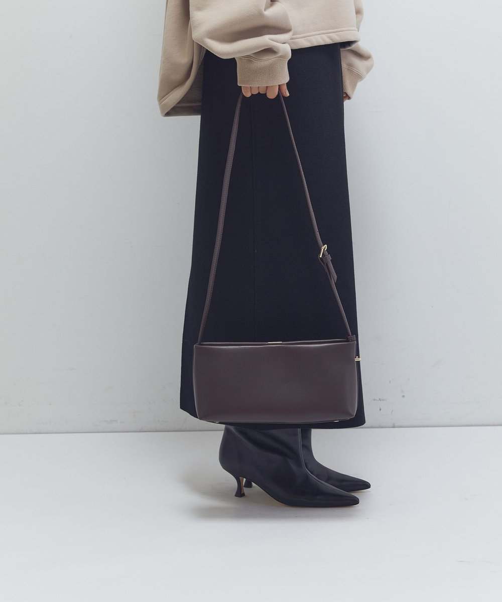 1er Arrondissement ＜PUNTI（プンティ）＞“PORTRAIT-ONE SHLD"ワンハンドルバッグ ブラウン