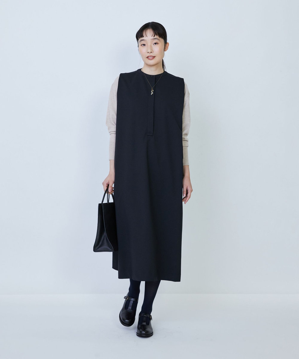 LOISIR ウール混ギャバスリーブレスワンピース ブラック
