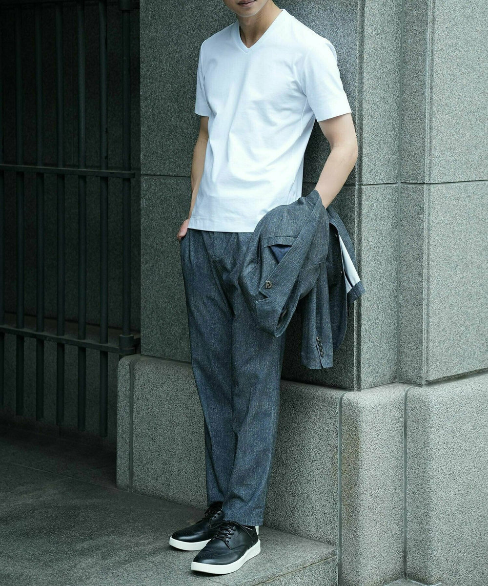 MEN'S BIGI 【ACTIVE TAILOR/アクティブテイラー】シルケットスムースVネックTシャツ＜接触冷感 / UVカット＞ ホワイト