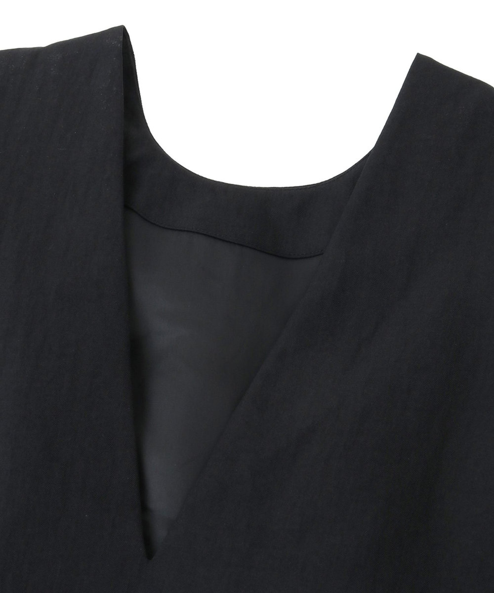 1er Arrondissement ＜BAUN UND PFERDGARTEN（バウムウンドヘルガーデン）＞コサージュ付タンクトップ ブラック