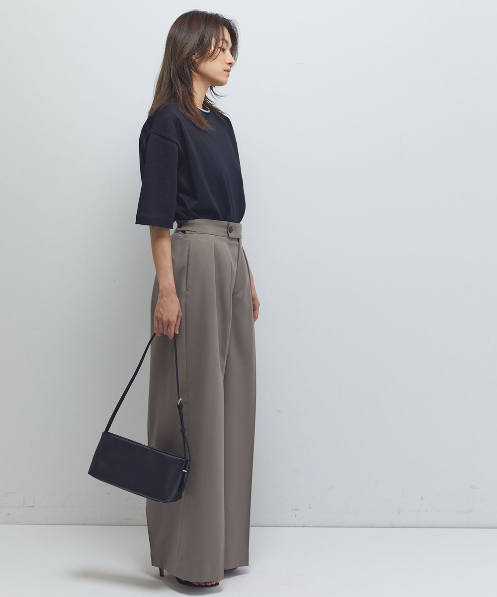 1er Arrondissement ＜PUNTI（プンティ）＞“PORTRAIT-ONE SHLD"ワンハンドルバッグ ブラック
