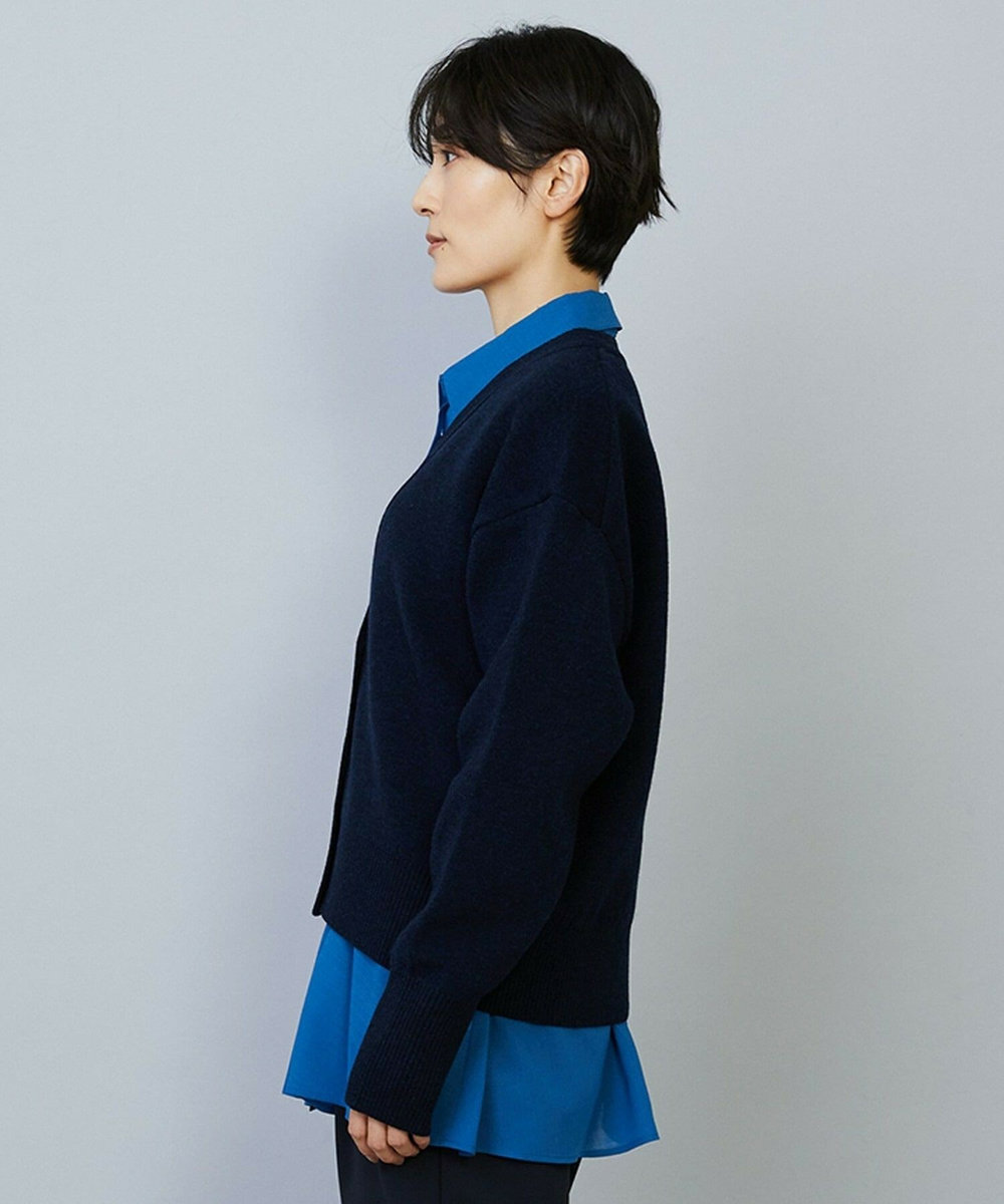MOGA WOOLEN×AMOSSA Vネック配色カーディガン ブルー系その他