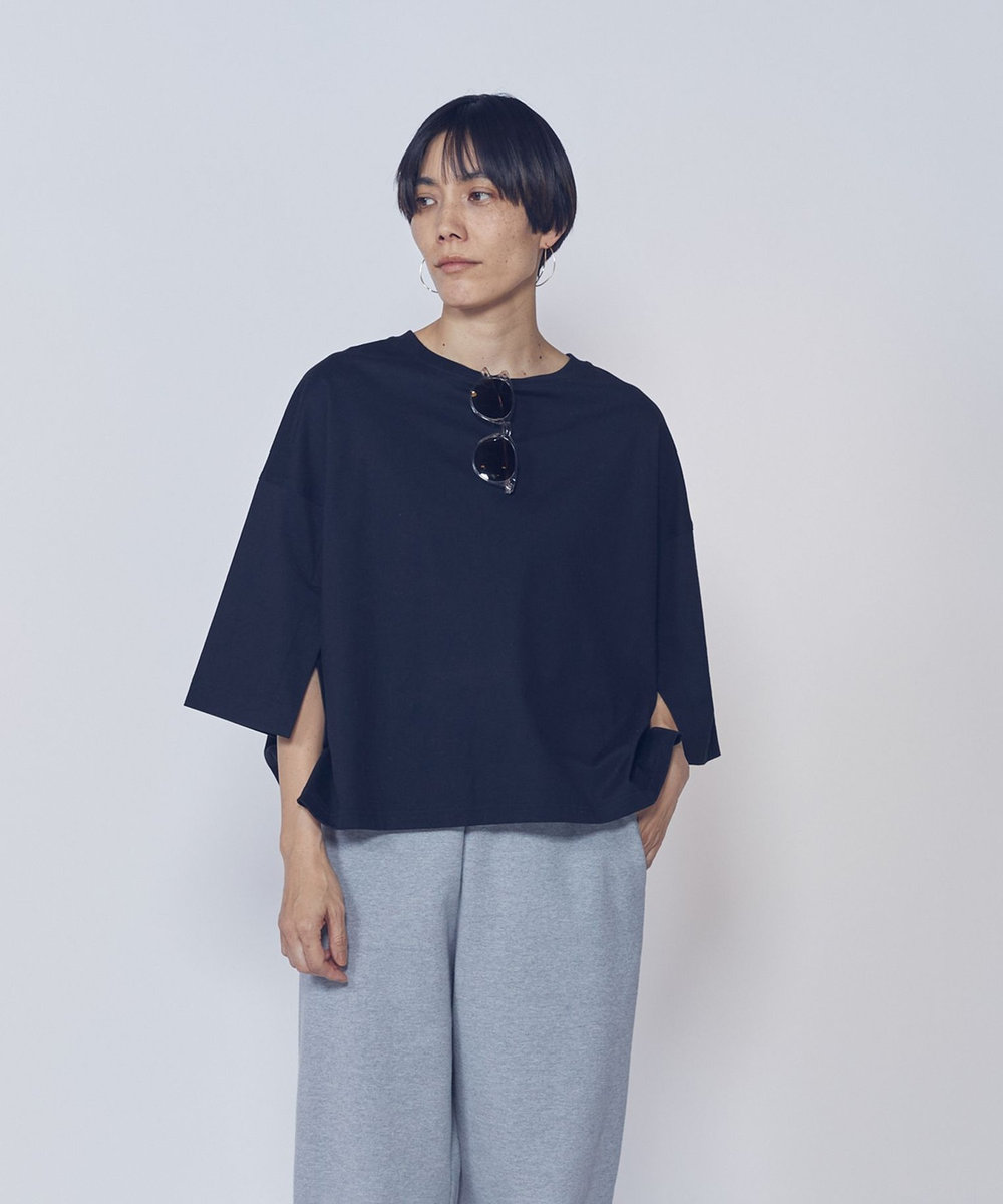 1er Arrondissement ＜COTHEBISMOKE (コグ ザ ビッグ スモーク)＞“NOELLA"Tシャツ ブラック