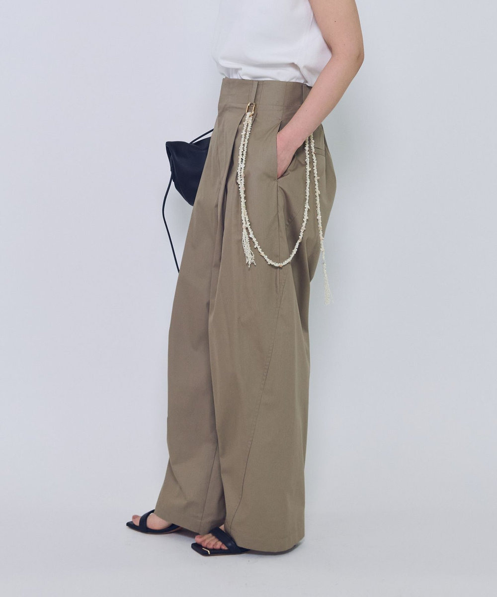 1er Arrondissement チンツシェルチェーンパンツ ベージュ