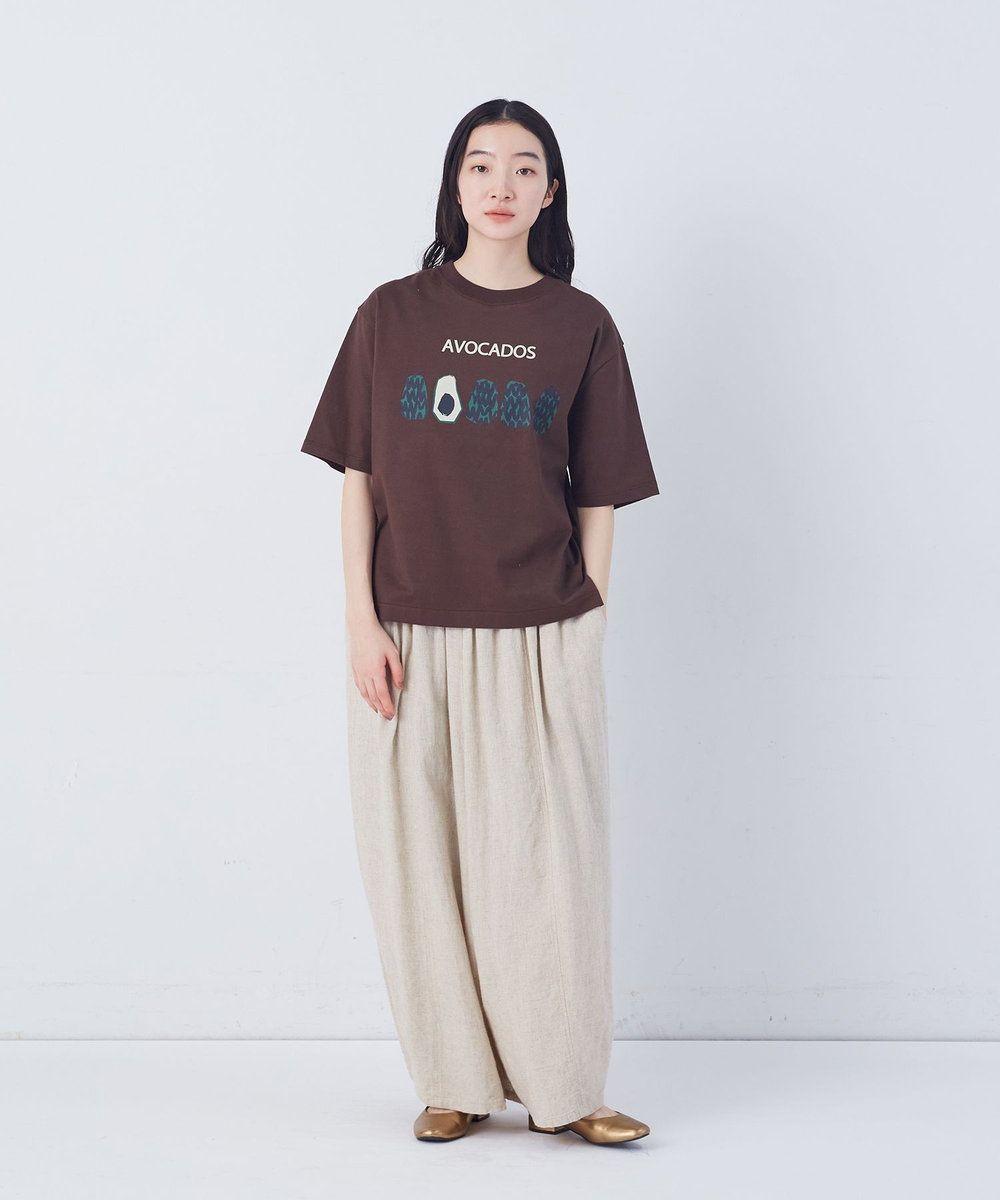 congés payés ADIEU TRISTESSE ベジタブルプリントTシャツ ブラウン