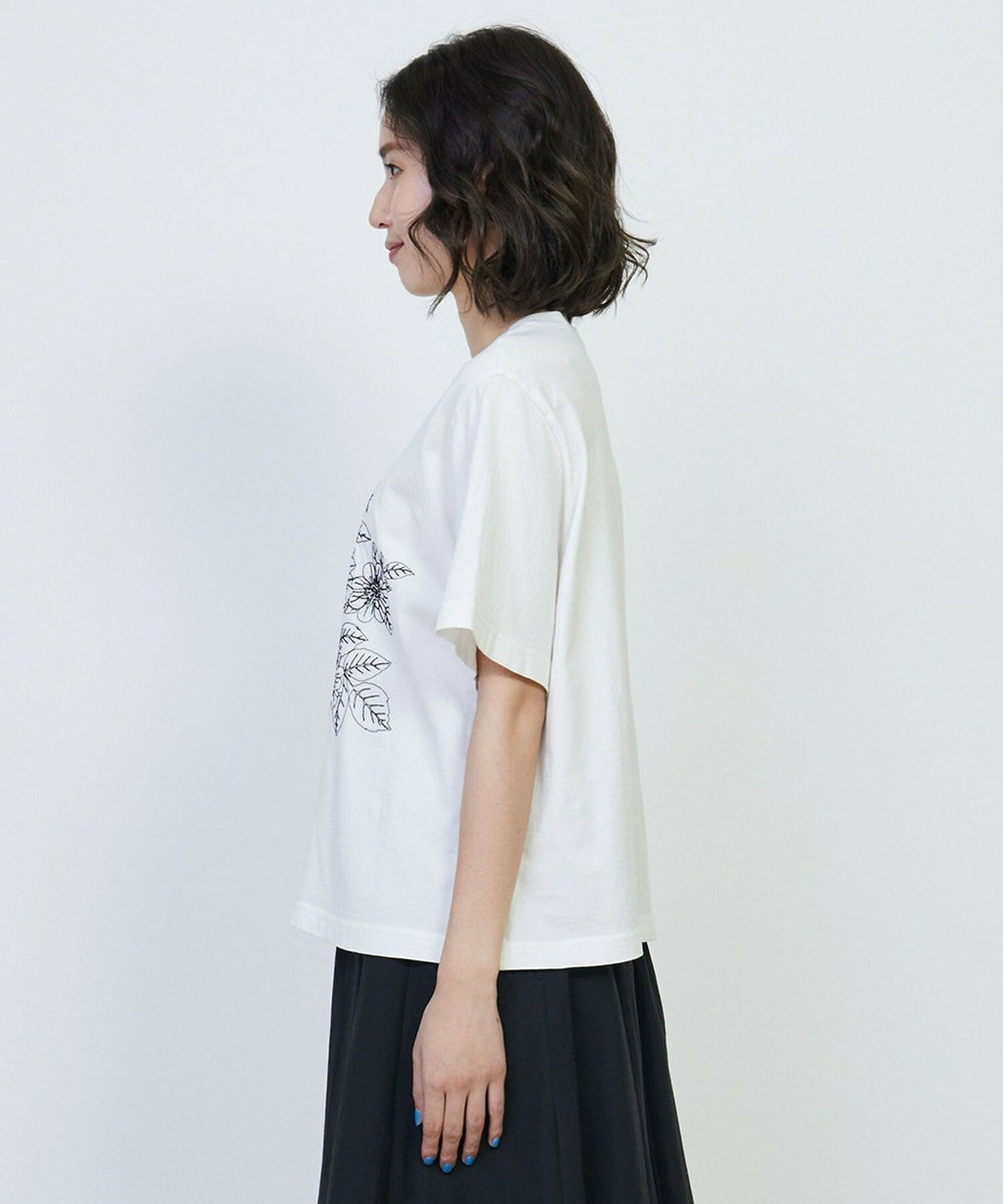 L'EQUIPE Lサイズ（大きいサイズ） 【大きいサイズ】フラワーエンブロイダリーTシャツ ホワイト