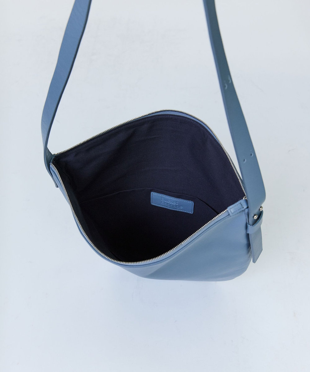 LOISIR 【Bucket Baggage】【別注カラー】＜Orange Piece Shoulder ＞ショルダーバッグ LL ブルー