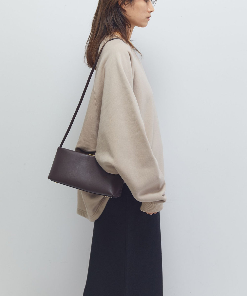 1er Arrondissement ＜PUNTI（プンティ）＞“PORTRAIT-ONE SHLD"ワンハンドルバッグ ブラウン