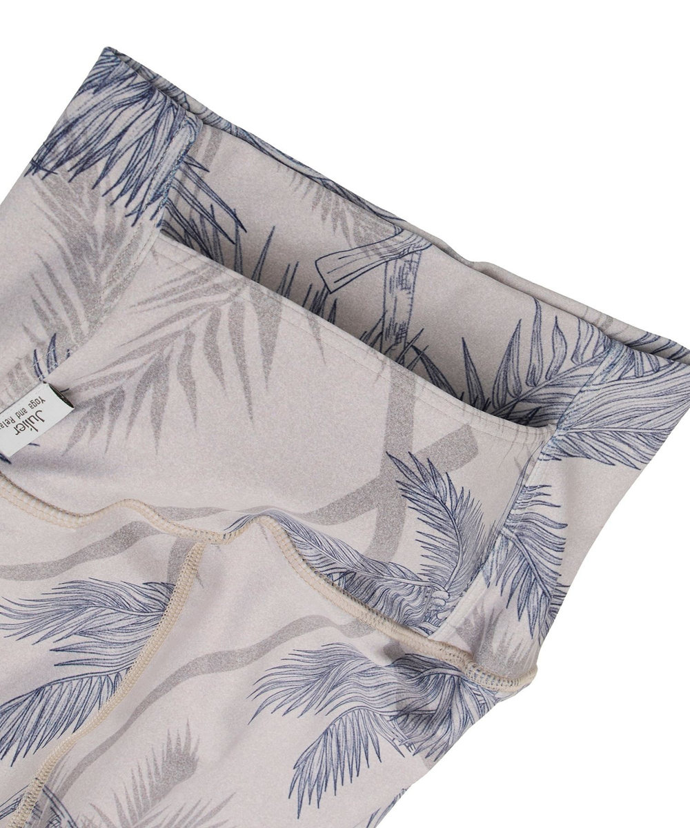Julier palm treeプリントスーパーハイレギンス/UVカット・吸汗速乾・ホットヨガ対応・水着・水陸両用 ベージュ