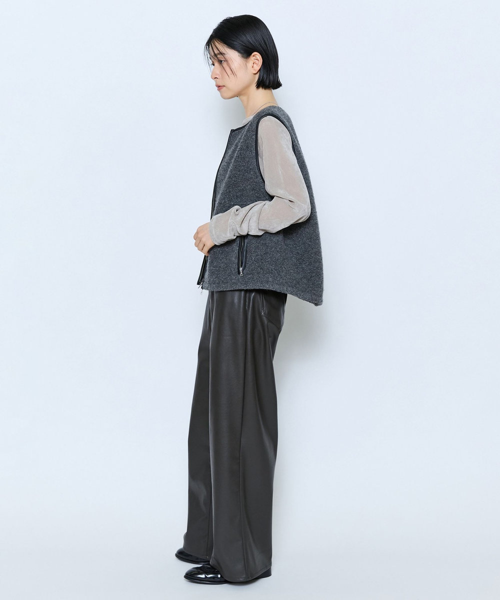feerique feerique フェイクレザーワイドパンツ ブラウン