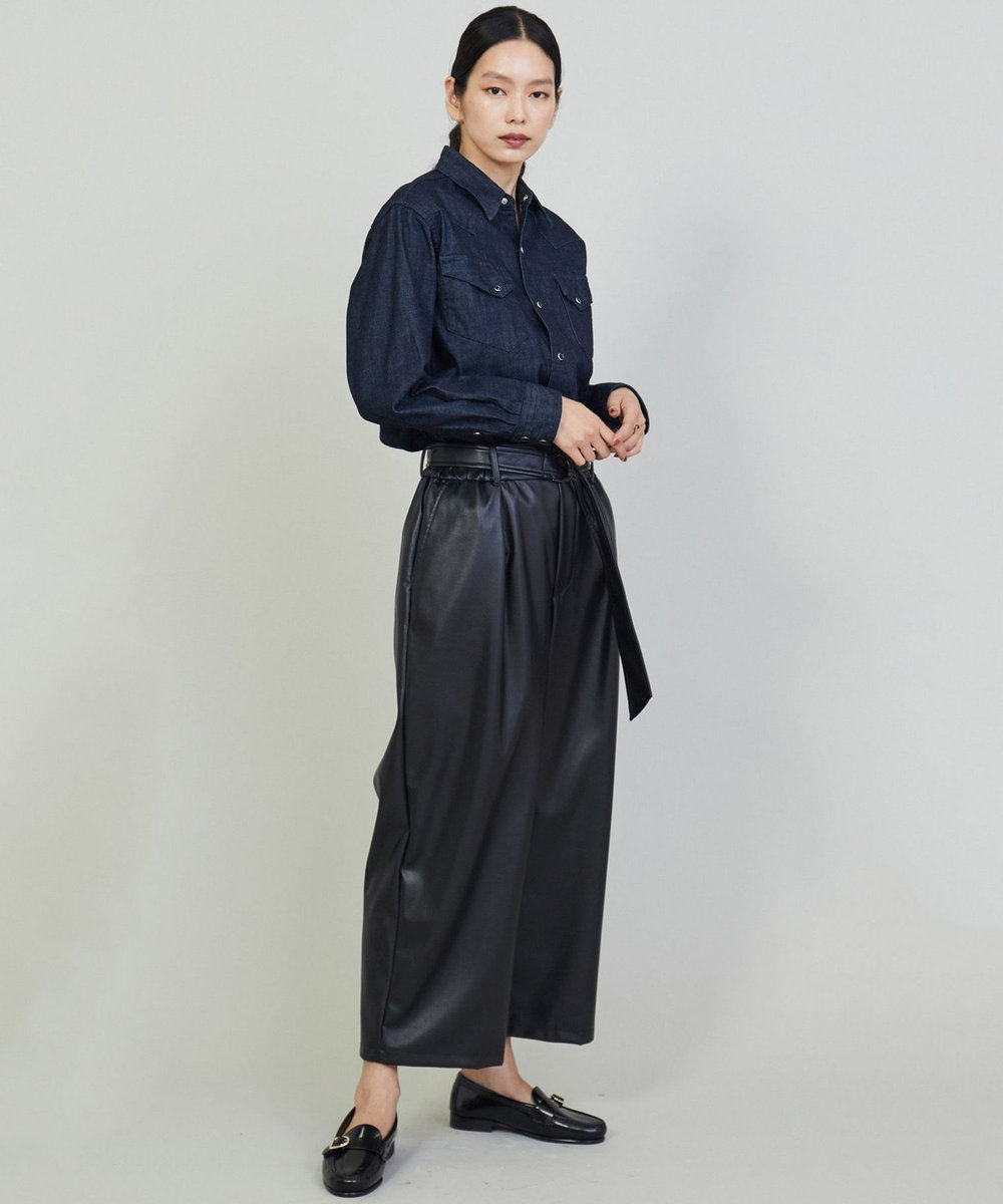 1er Arrondissement フェイクレザーワイドクロップドパンツ ブラック