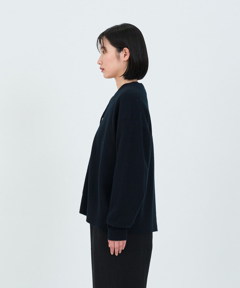 LOISIR 【アーティストコラボ】LOISIR×TORANEKOBONBONインターシャニットカーディガン ブラック