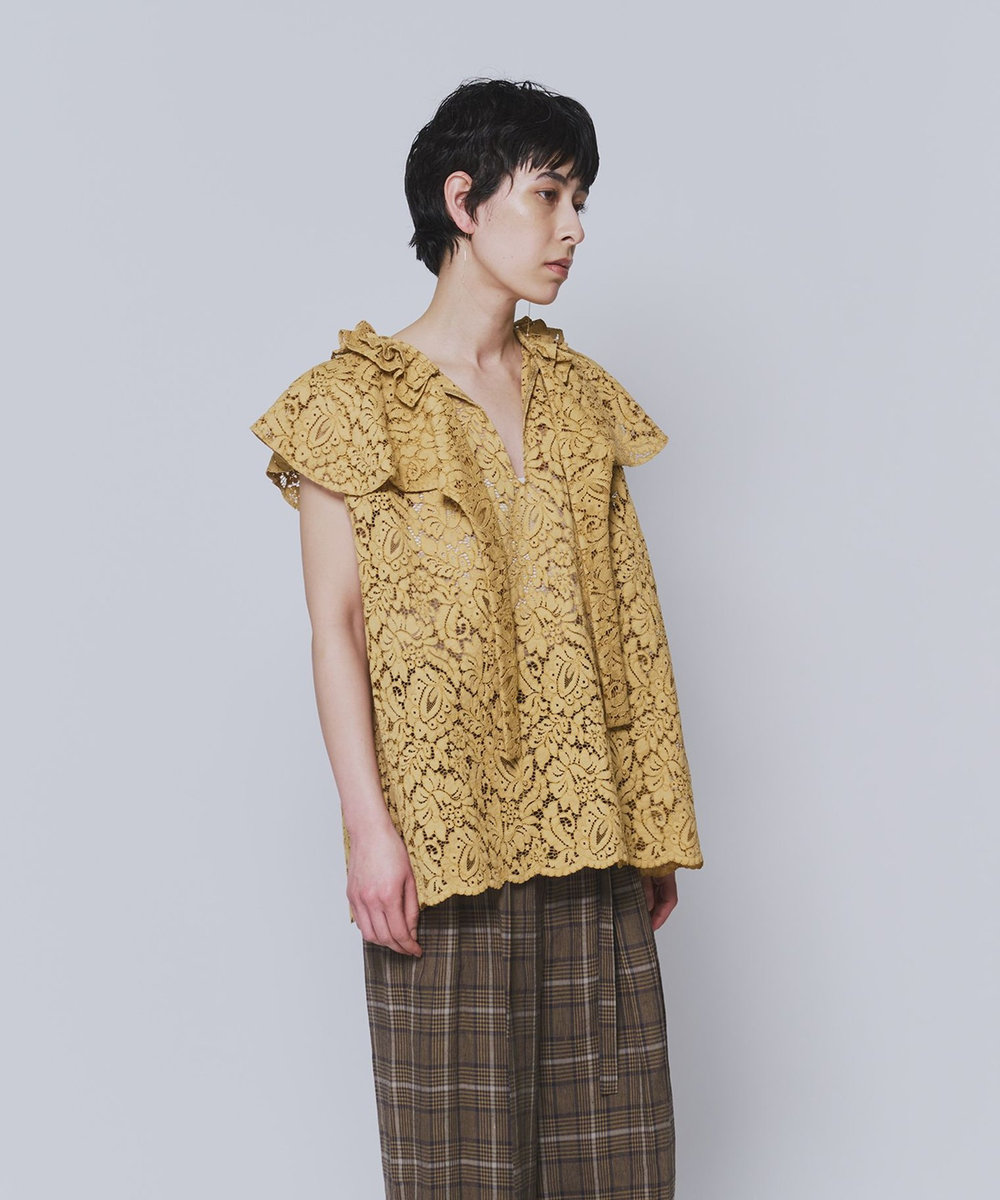 1er Arrondissement フラワーレースケープブラウス キャメル