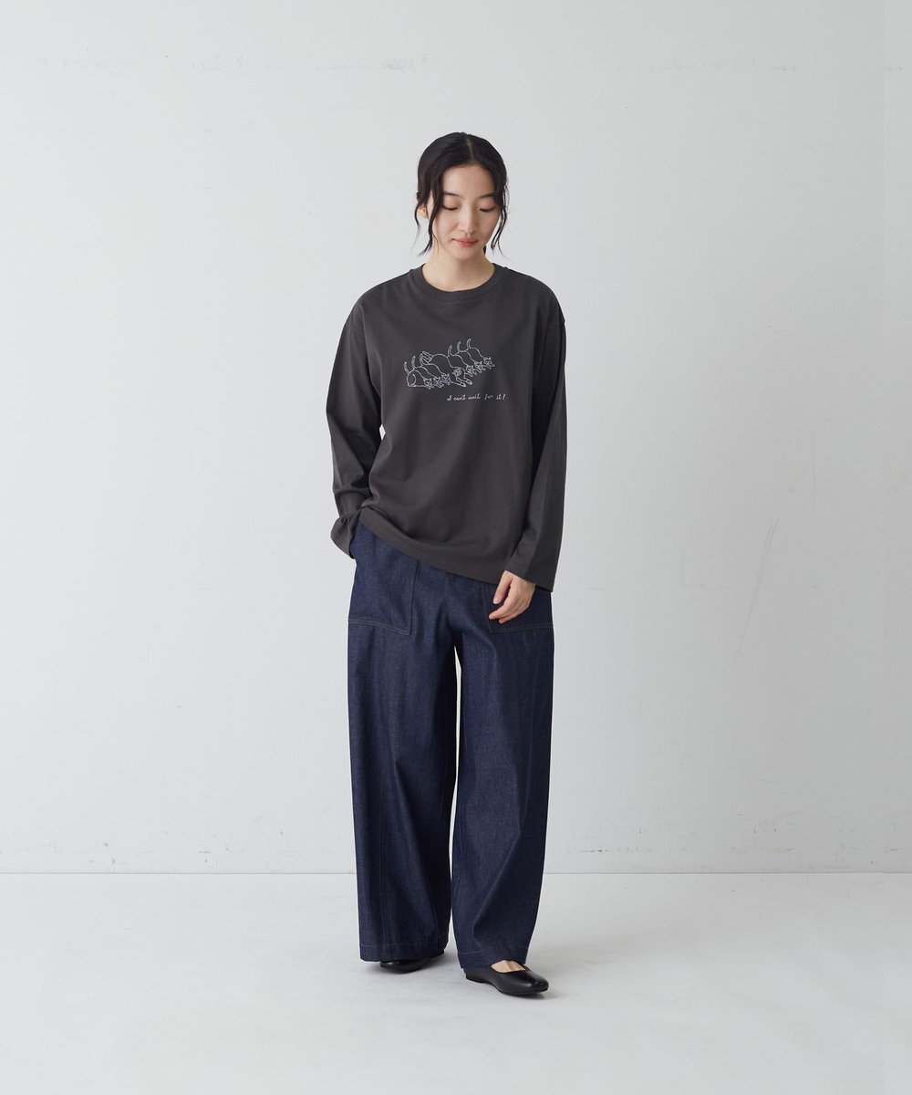 congés payés ADIEU TRISTESSE 《ナガノチサトさんコラボ》ロングスリーブTシャツ チャコールグレー