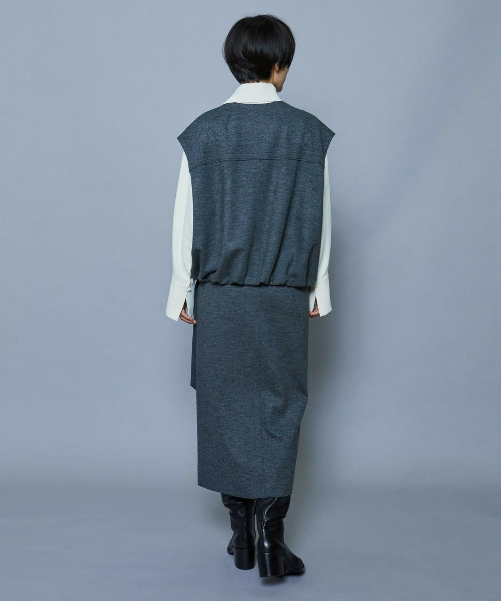 MOGA スタイリスト戸野塚かおるコラボ　ショートバルーンジレ グレー