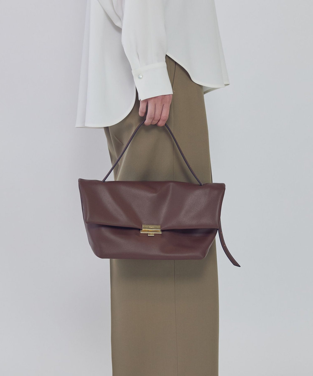 1er Arrondissement ＜PUNTI（プンティ）＞“GRAFT-FLAP"ショルダーバッグ ブラウン