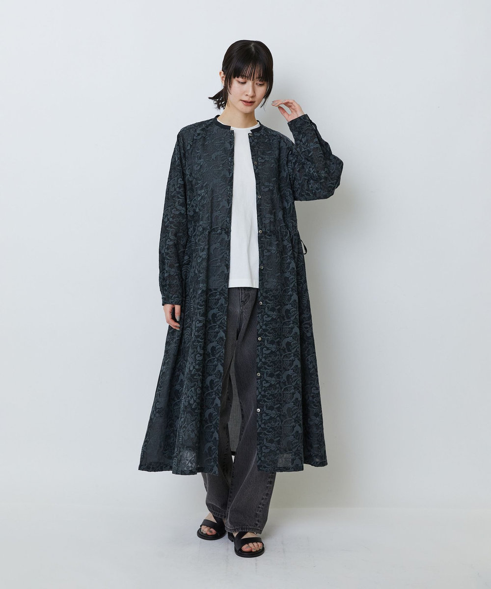 LOISIR 【アーティストコラボ】LOISIR×TORANEKOBONBON エンブロイダリーワンピース ブラック系その他