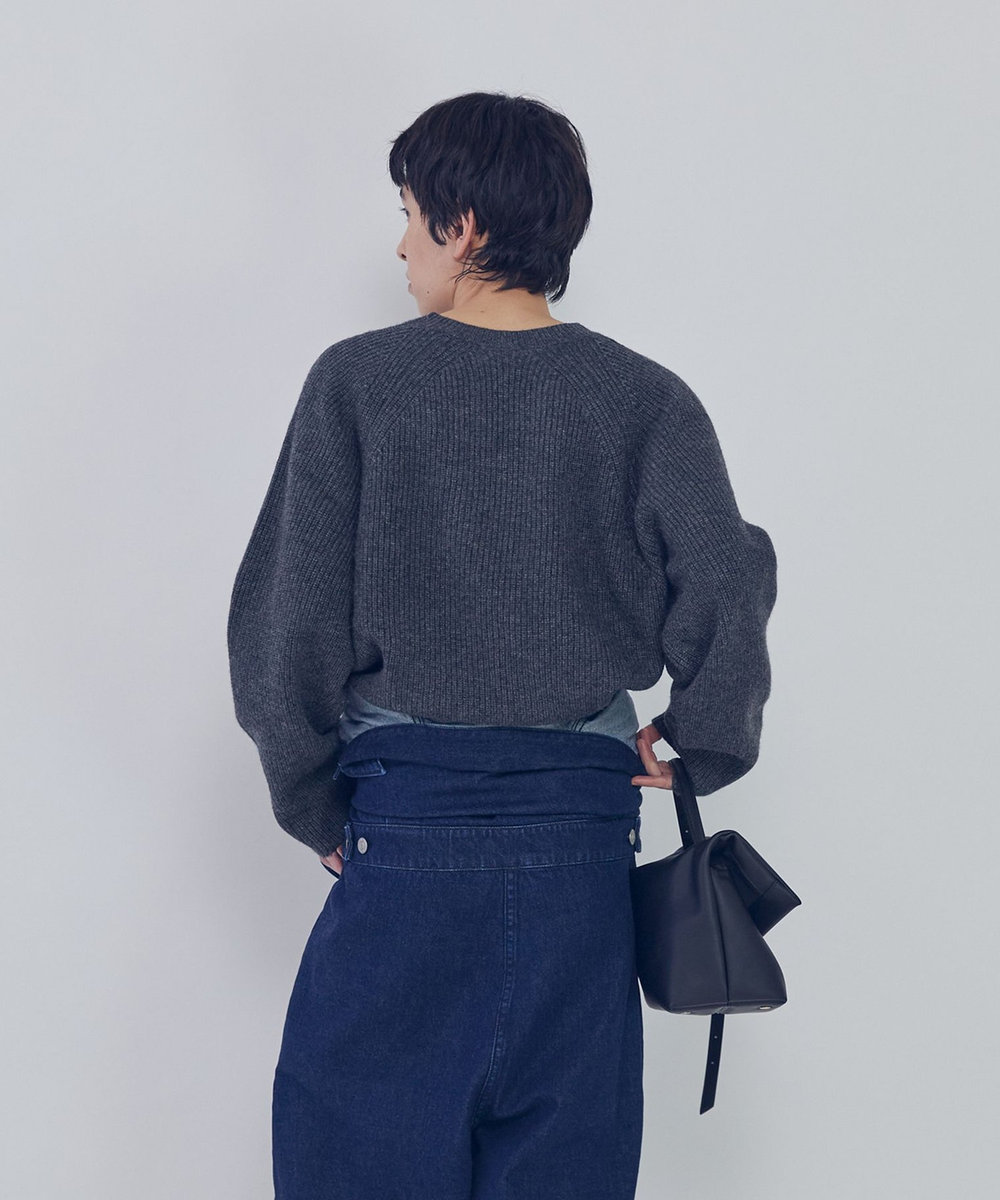 1er Arrondissement ウールナイロン畦Vネックプルオーバー チャコールグレー