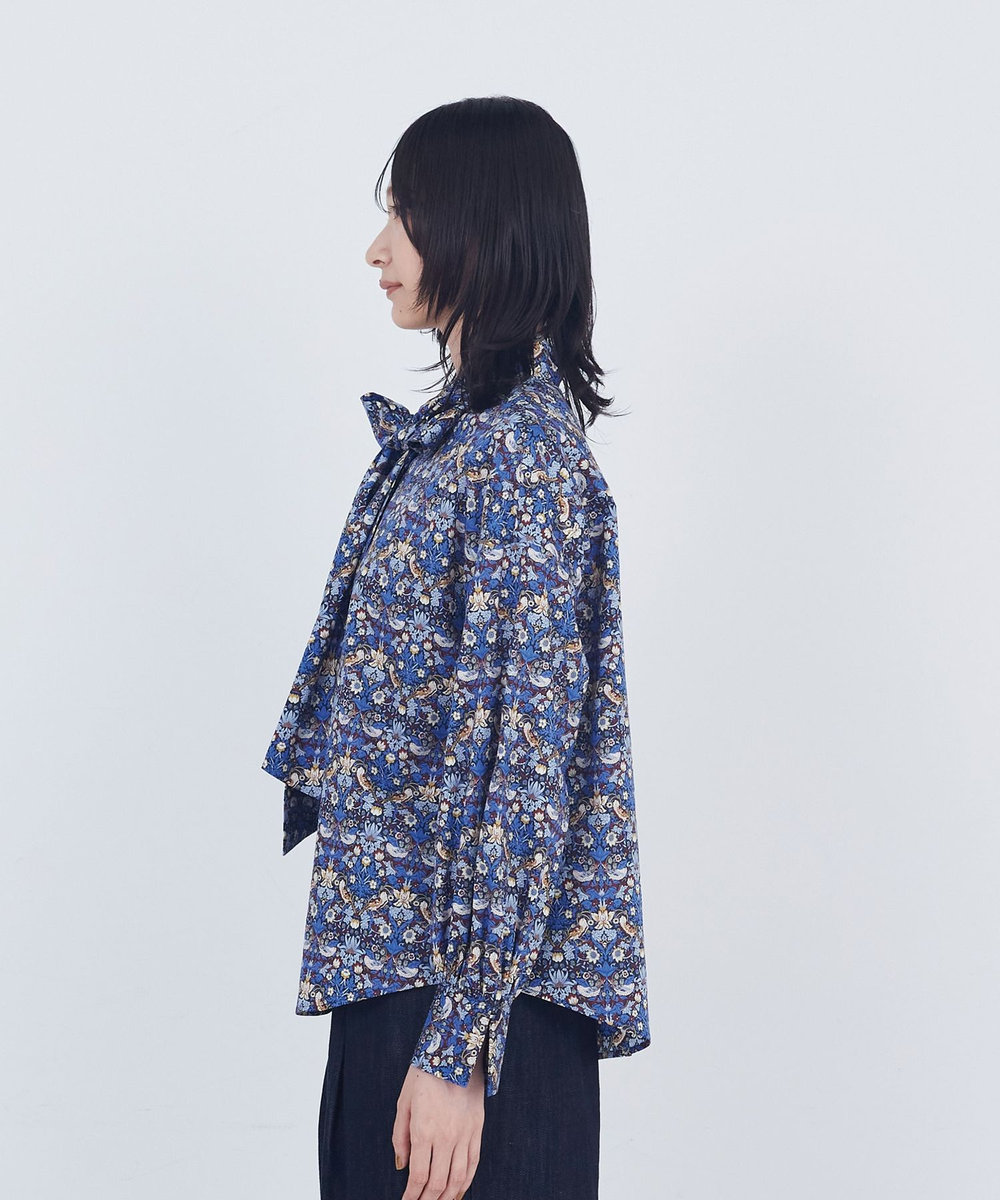 ADIEU TRISTESSE リバティプリントブラウス ブルー系その他
