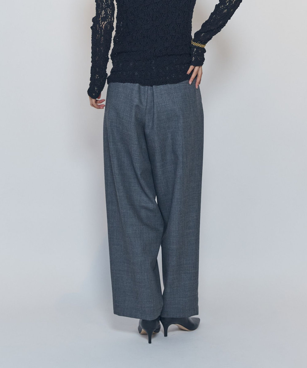 1er Arrondissement カーブテーパードパンツ チャコールグレー