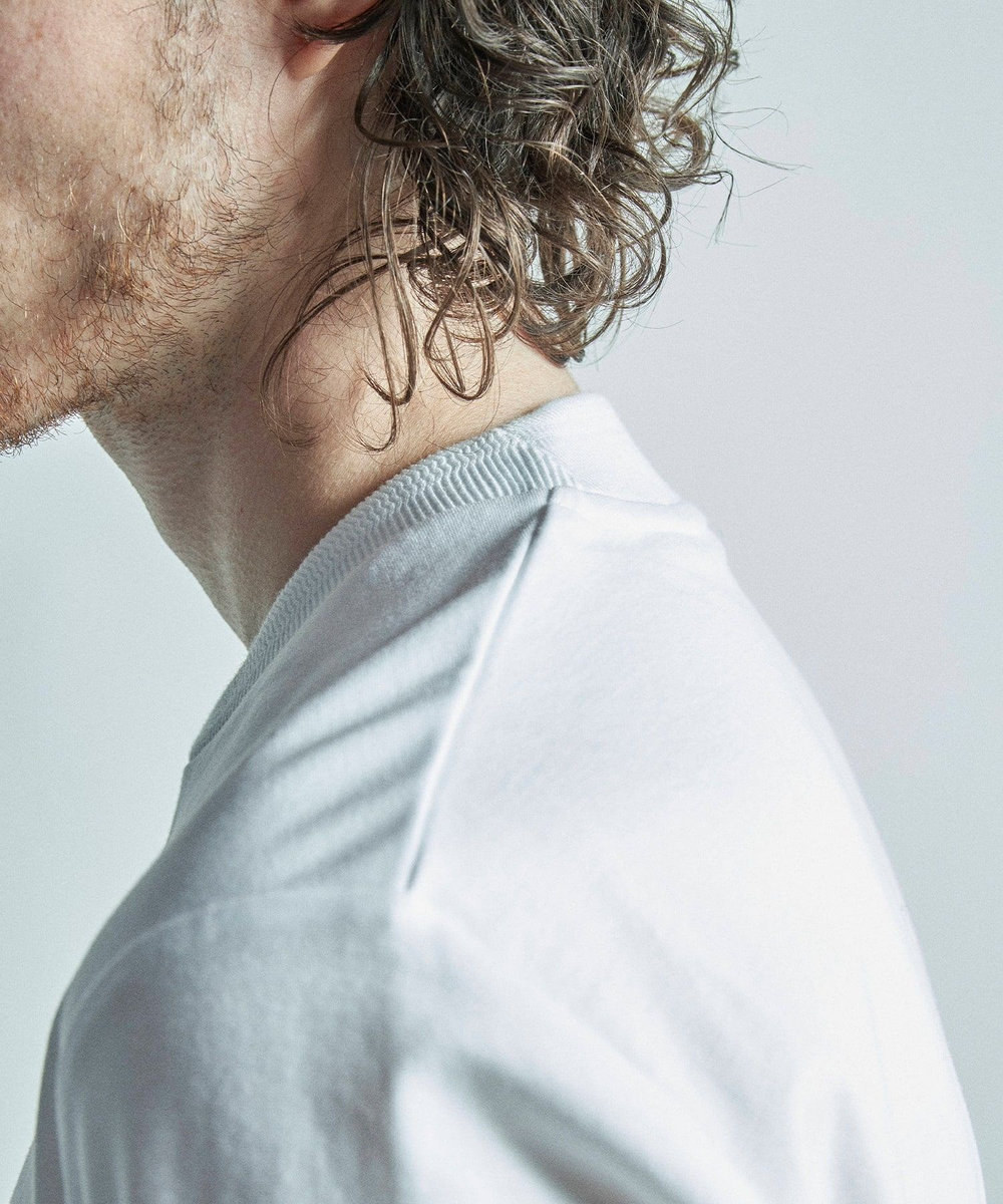 MEN'S BIGI 【ACTIVE TAILOR/アクティブテイラー】シルケットスムースクルーネック長袖Tシャツ ホワイト