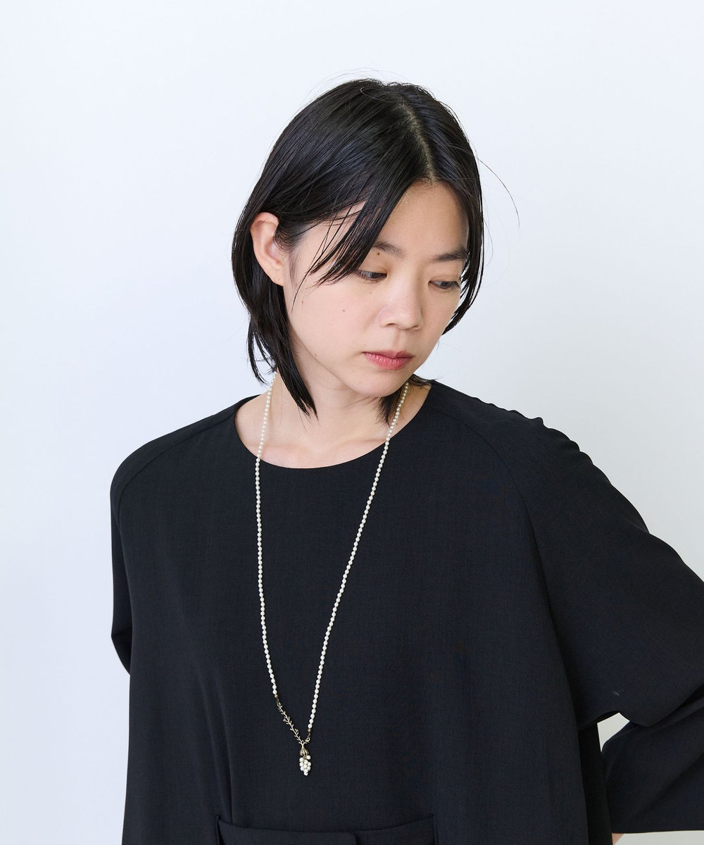 LOISIR ミニぶどうモチーフネックレス オフホワイト