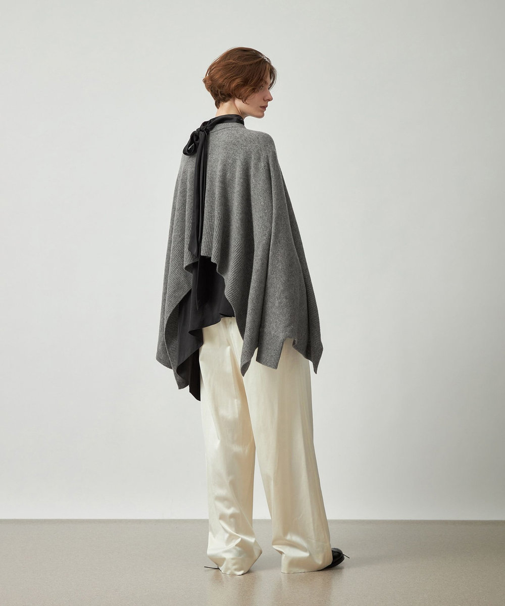 DÉPAREILLÉ WOOL SATIN TUCK PANTS / ウールサテンタックパンツ ホワイト